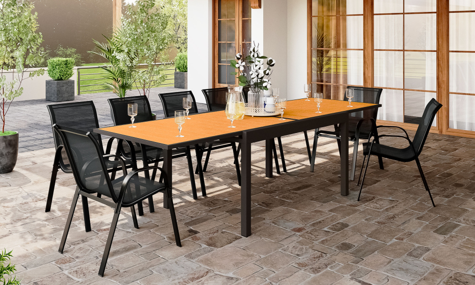 Table de jardin extensible en polywood bois et noir 135-270cm